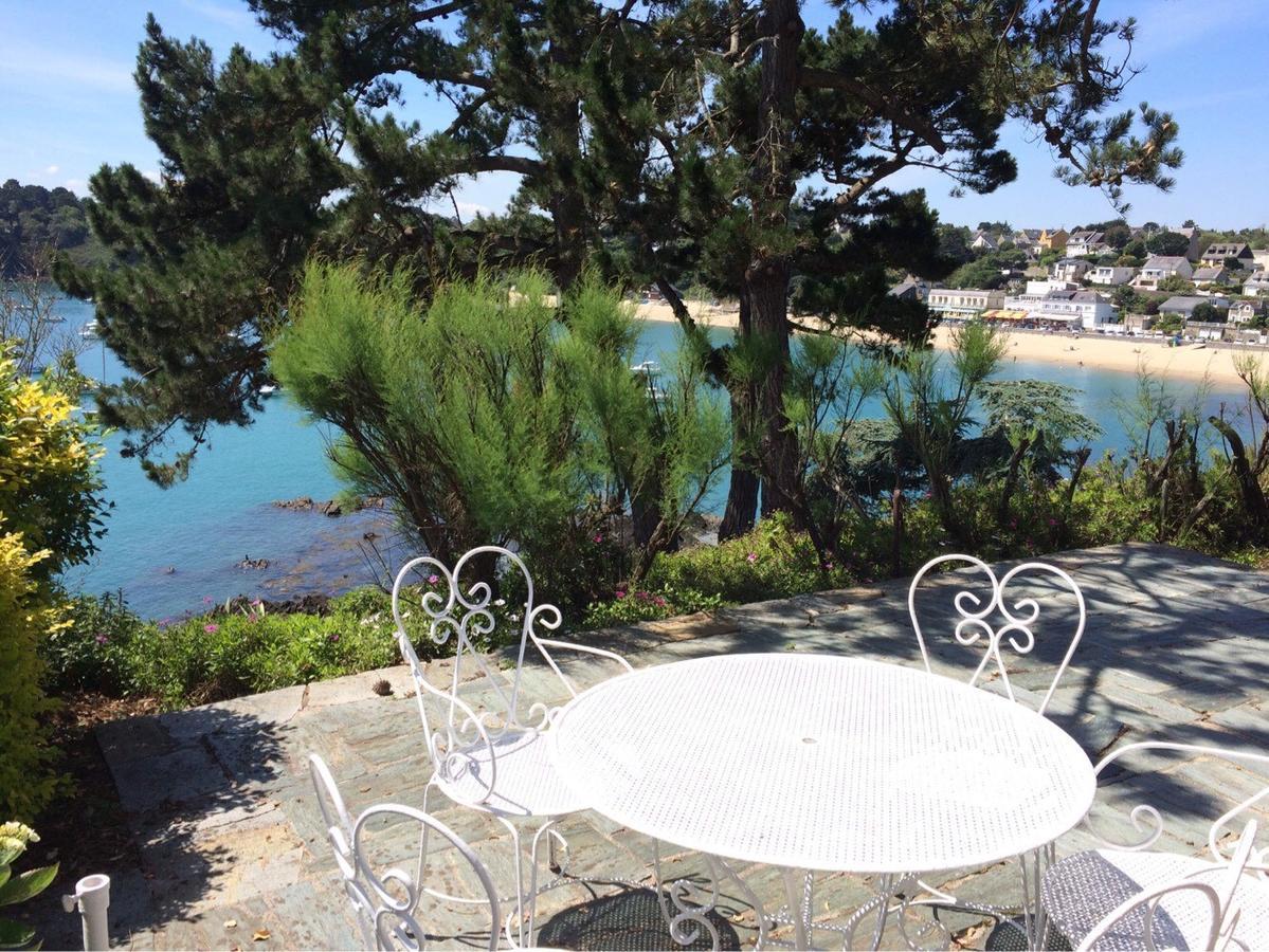 Appartement Cancale Port mer, les pieds dans l'eau Extérieur photo