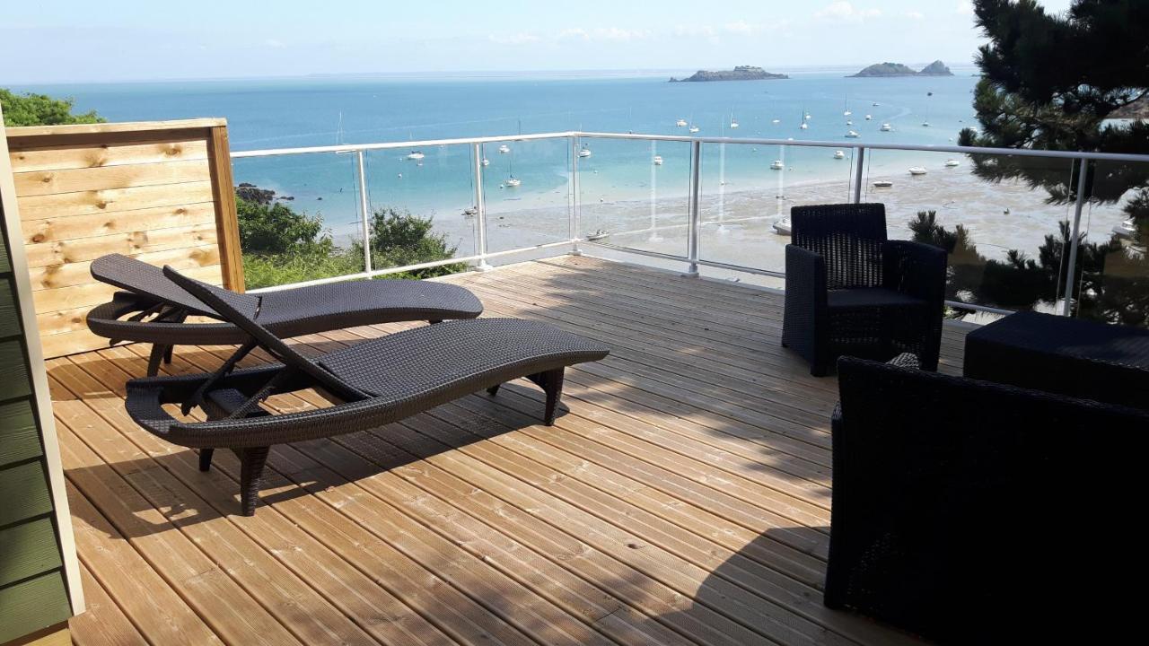Appartement Cancale Port mer, les pieds dans l'eau Extérieur photo